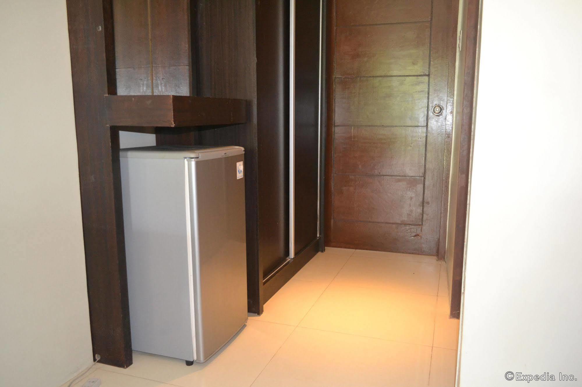 London Beach Resort And Hotel General Santos City Eksteriør billede