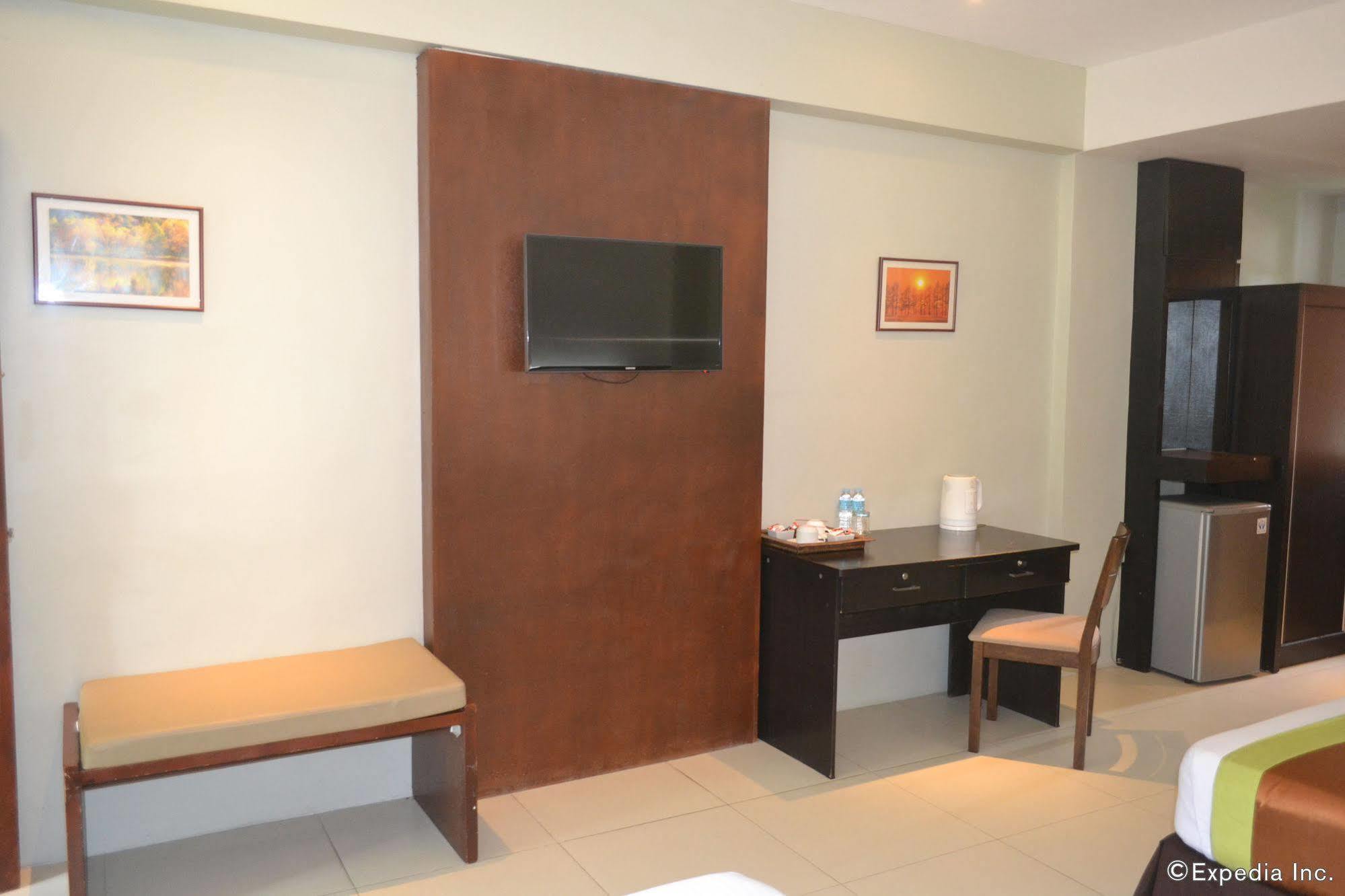 London Beach Resort And Hotel General Santos City Eksteriør billede